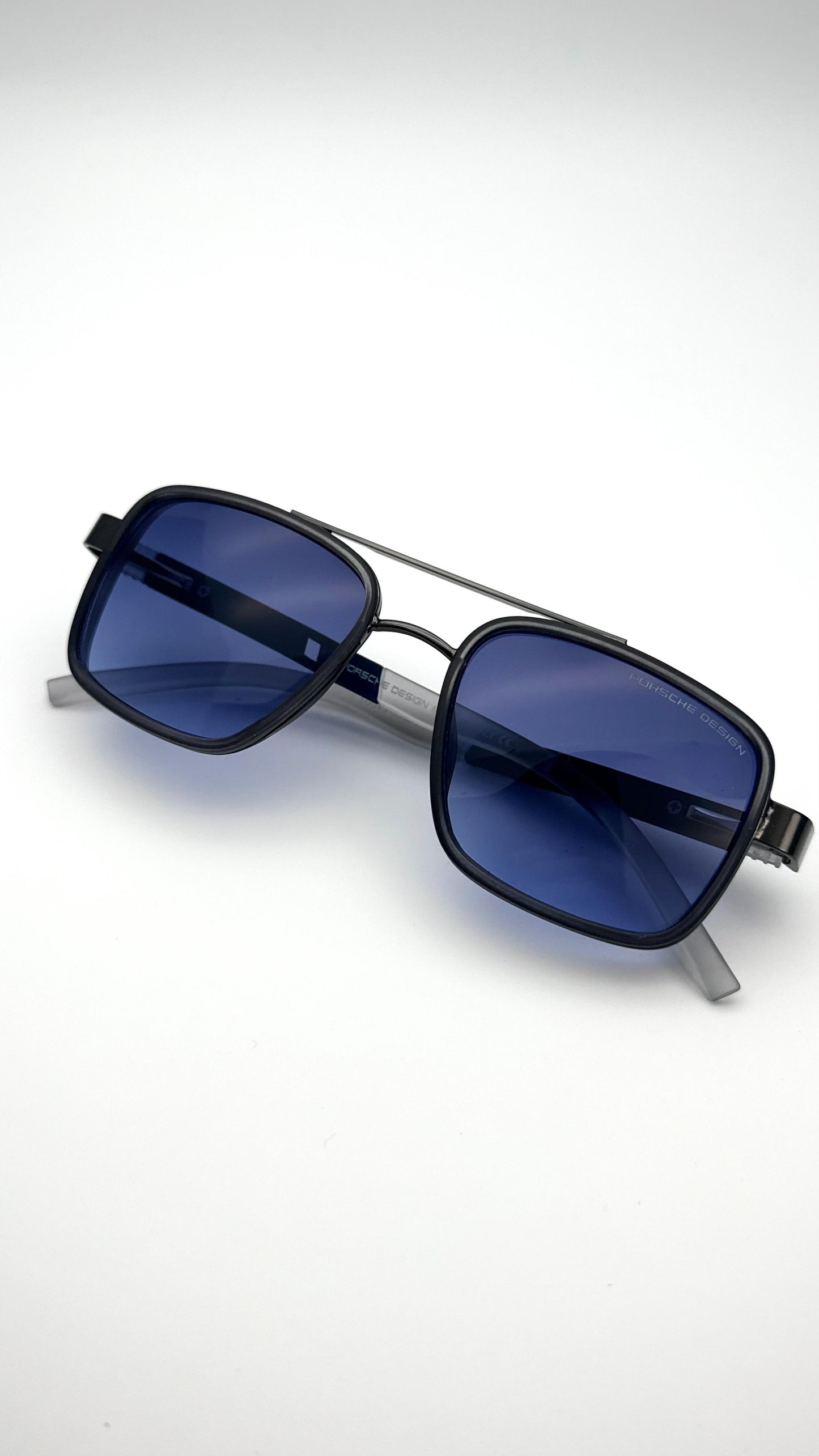 PORSCHE DESIGN