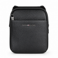 TOMMY HILFIGER
 crossbod