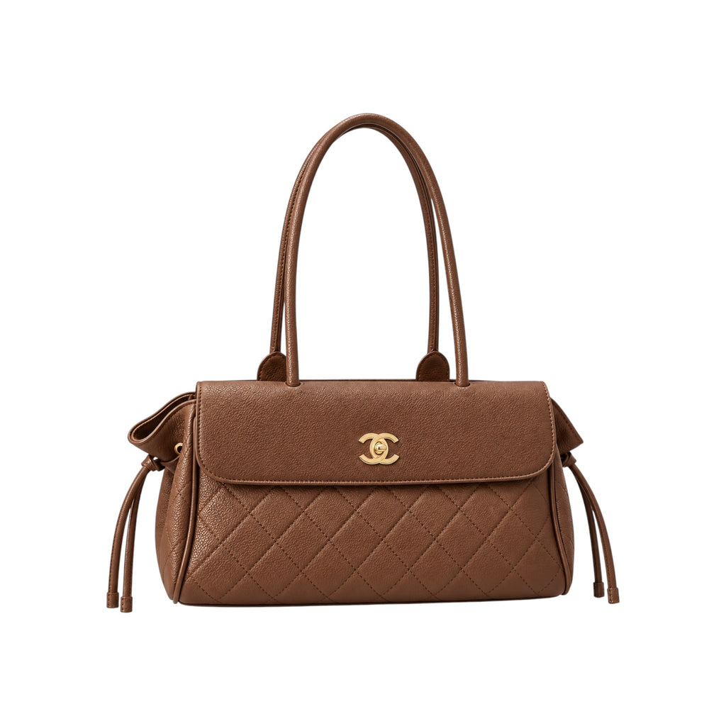 CHANEL baguette